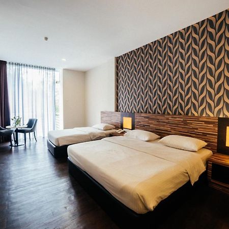 Waterfront Boutique Hotel Port Dickson Exterior foto