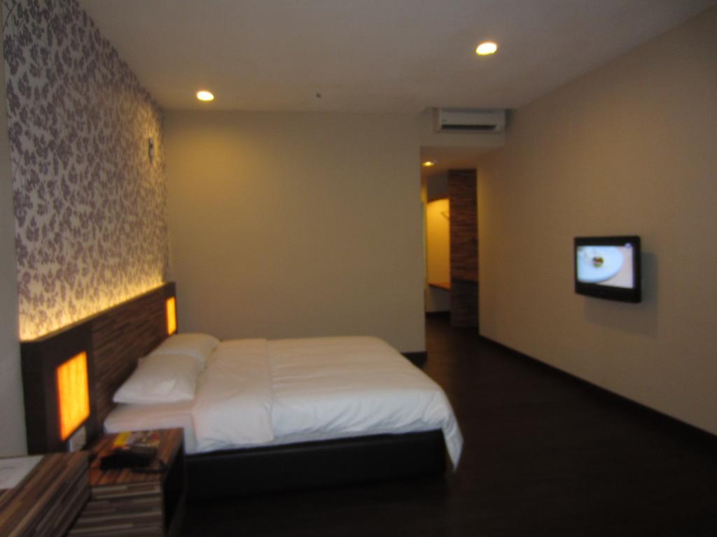 Waterfront Boutique Hotel Port Dickson Zimmer foto