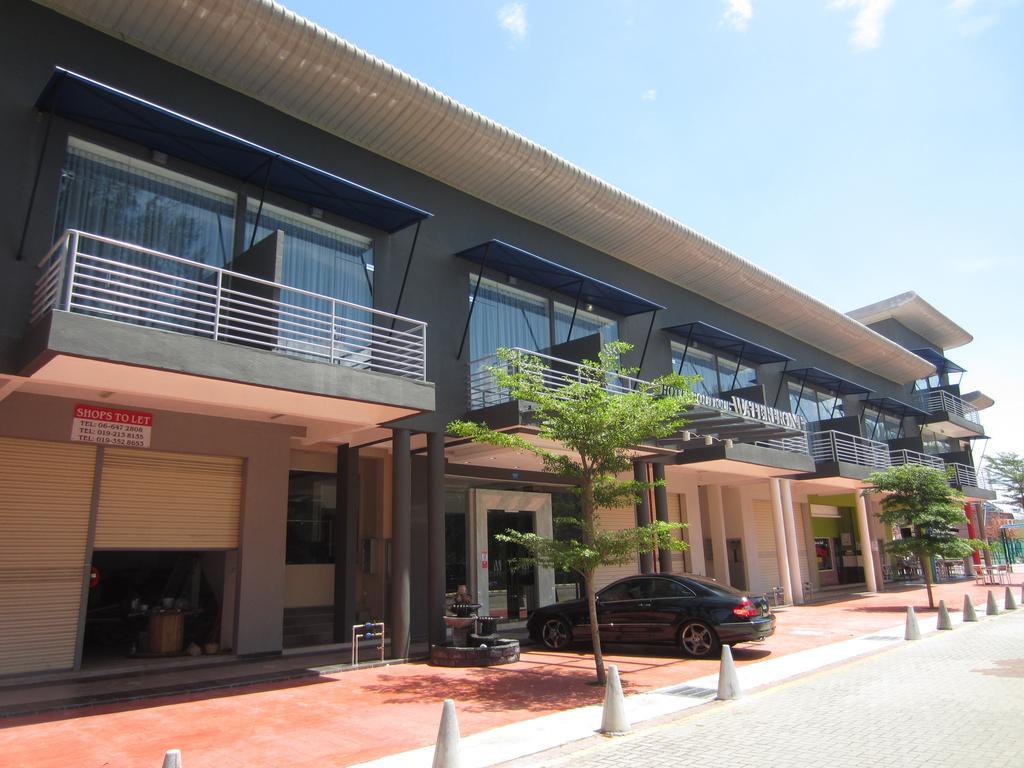 Waterfront Boutique Hotel Port Dickson Exterior foto